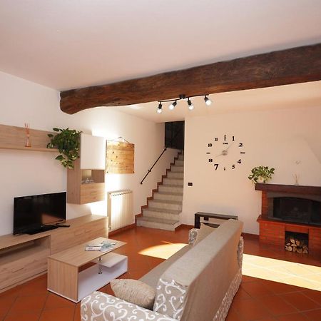 La Casa Col Portico Apartment Leivi Luaran gambar