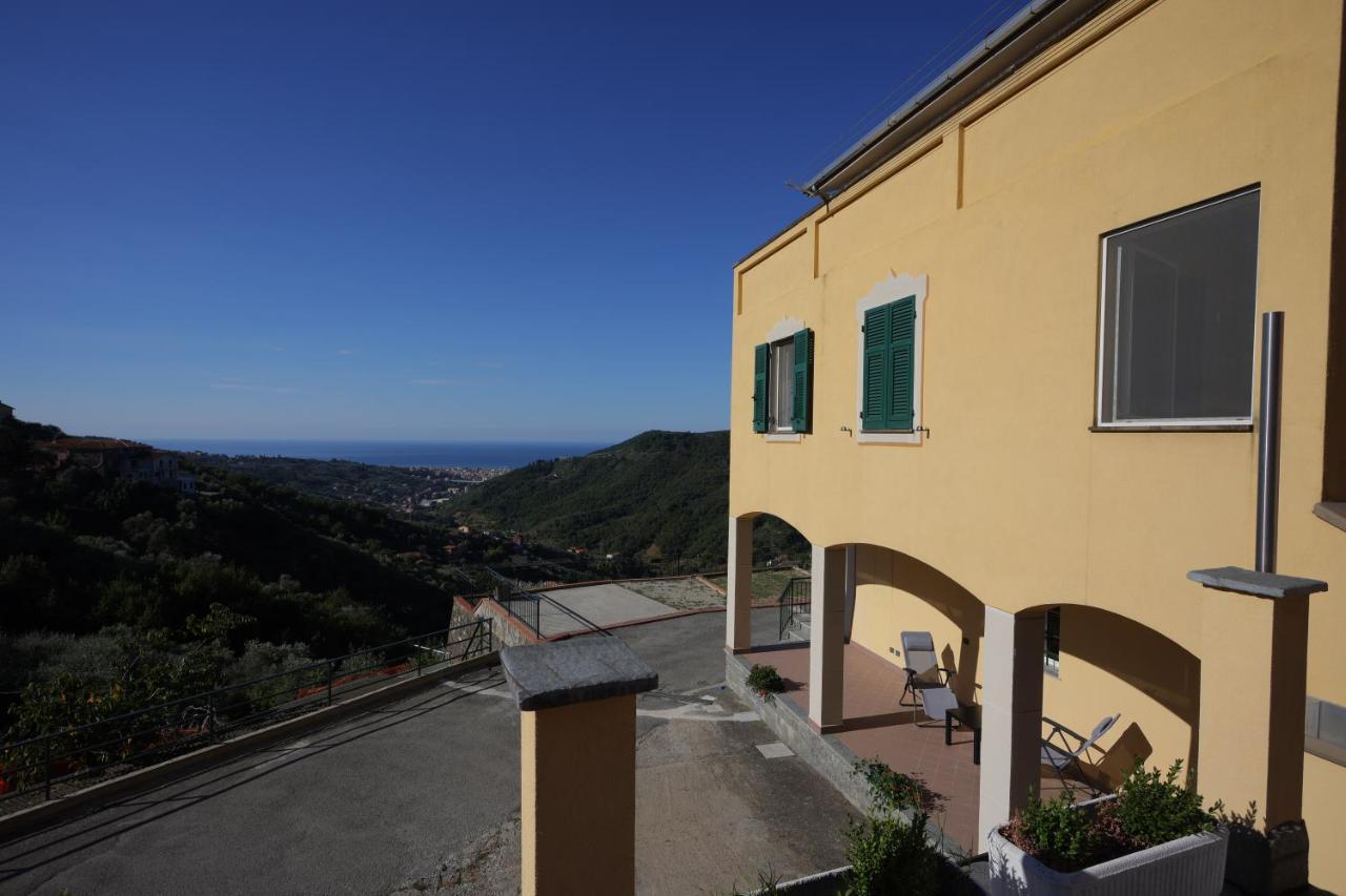 La Casa Col Portico Apartment Leivi Luaran gambar