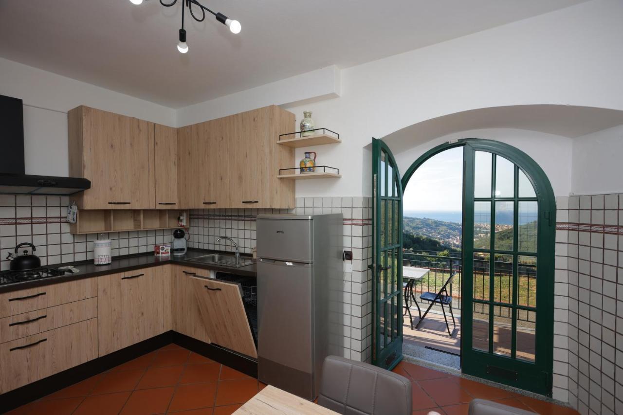 La Casa Col Portico Apartment Leivi Luaran gambar
